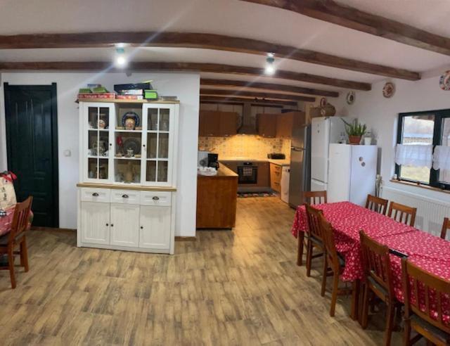 Cununa Vailor Deseşti Extérieur photo
